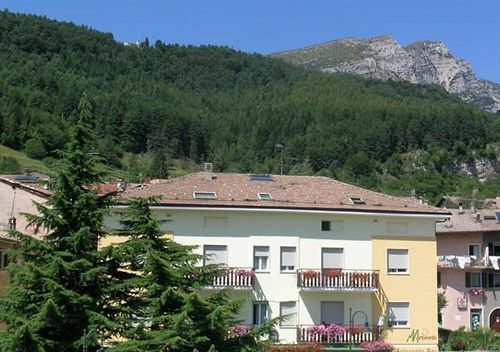 Hotel Martinelli 론조 키에니스 외부 사진